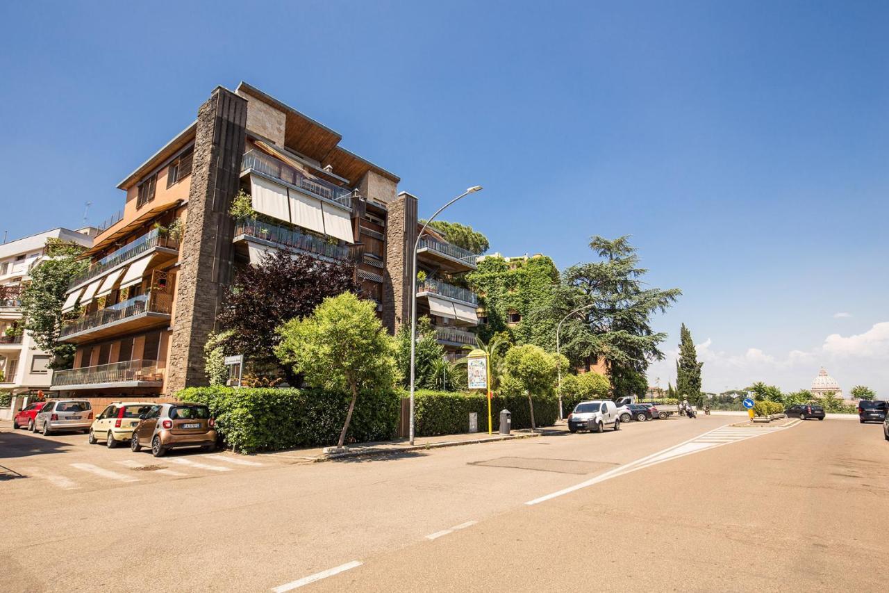 Terrazza Piccolomini: Elegant Apartment Stunning View Over Rome/St Peter'S Dome Exterior photo